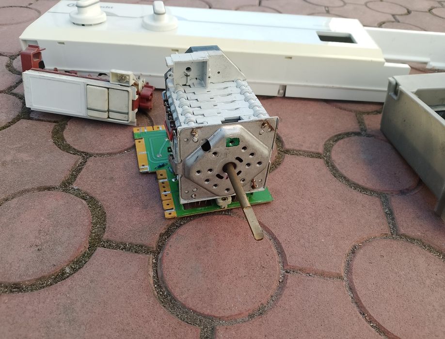 Панель плата модуль пралки bauknecht блок управління стиралки