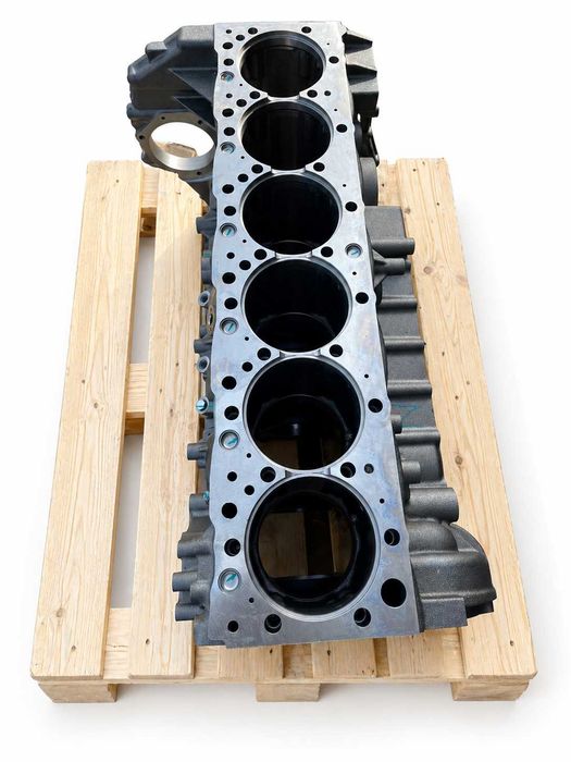 Blok silnika FPT Iveco Case New Holland Cursor 9 Nowy Blok