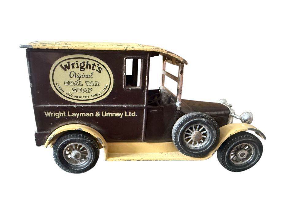 Вінтажна модель Matchbox Yesteryear — 1927 Talbot Van