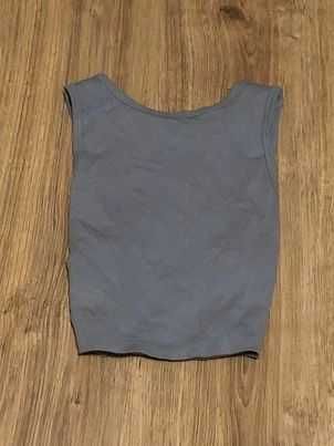 Crop Top jasnoniebieski (Bershka)