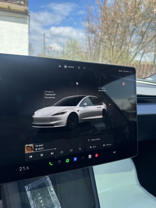 Tesla Model 3 Highland