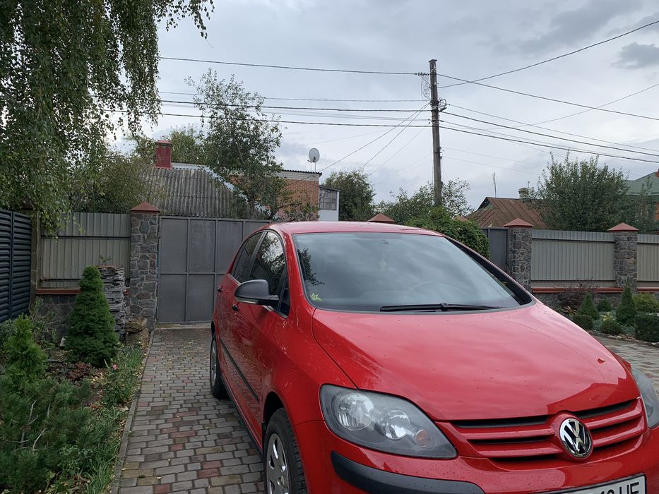 Volkswagen golf plus 2008 бензин 1,6