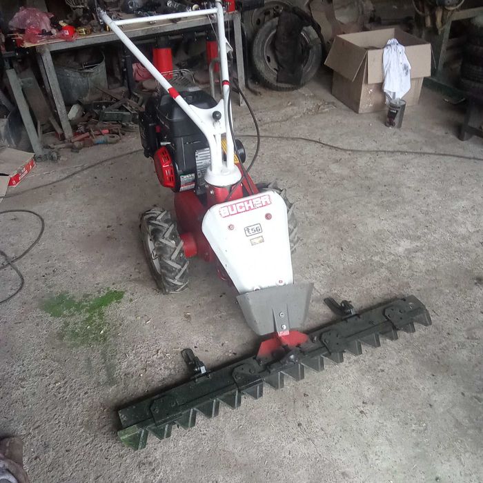 Сінокосилка самохідна кавасакі