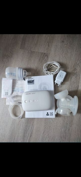 Молокоотсос молоковідсмоктувач Philips Avent SCF396 з акамулятором