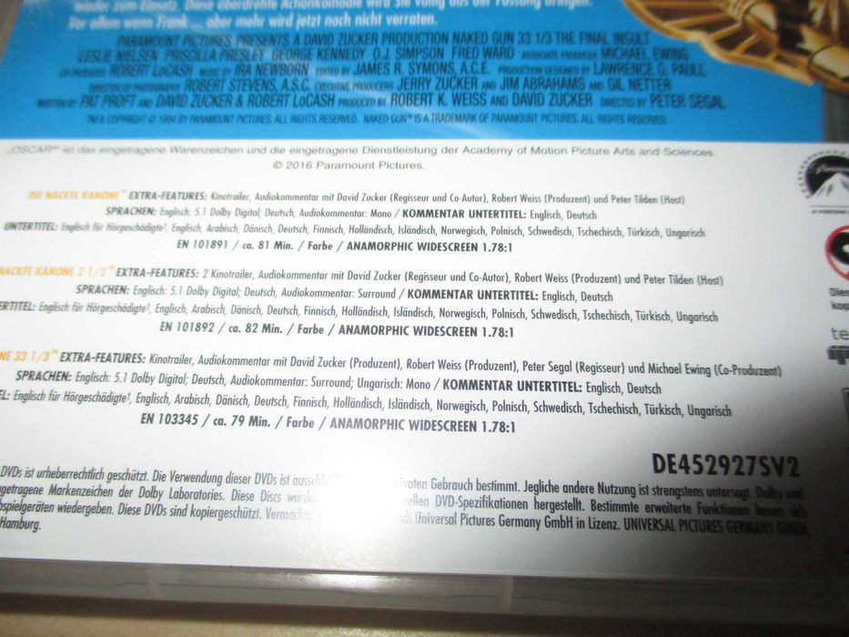 Ściągany DVD + Naga broń trylogia Blu Ray