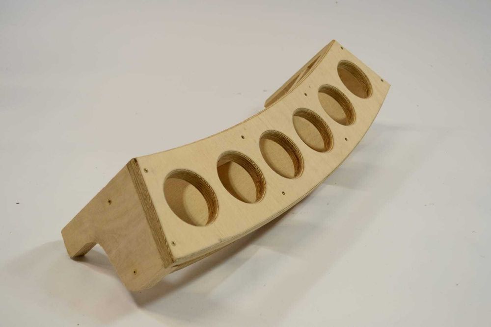 Stolik na drinki do balii ogrodowej jacuzzi