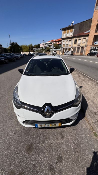 Renault Clio Sport Tourer — fotografia 2