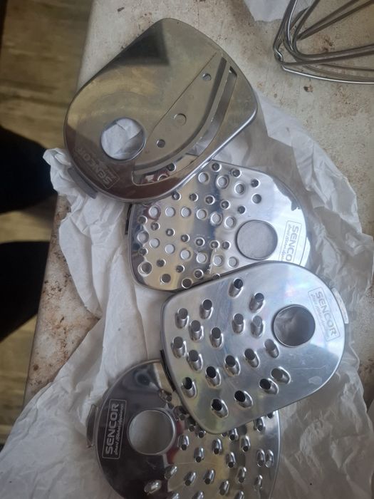 Robot kuchenny planetarny