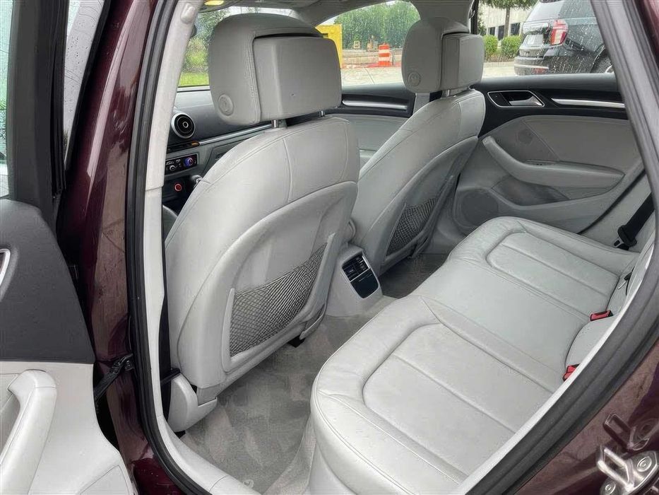 Audi A3      2016