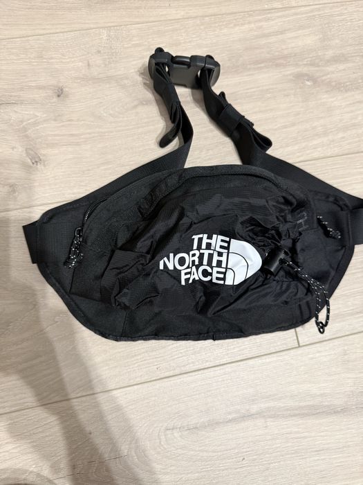 Saszetka nerka the north face