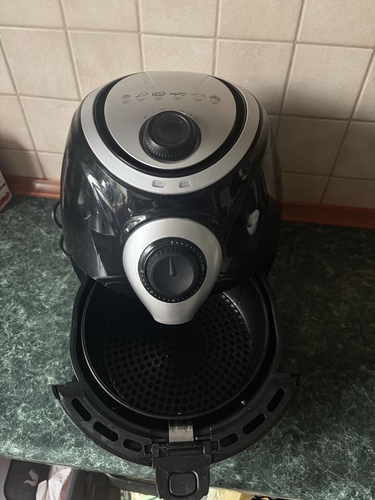 Frytkownica beztłuszczowa StarQ 1500w 2,2l