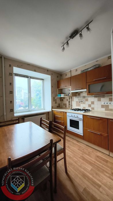 RLT T01 Продам 2 кімнатну квартиру по пр. Миру, Градецький / Світло не вимикають! /