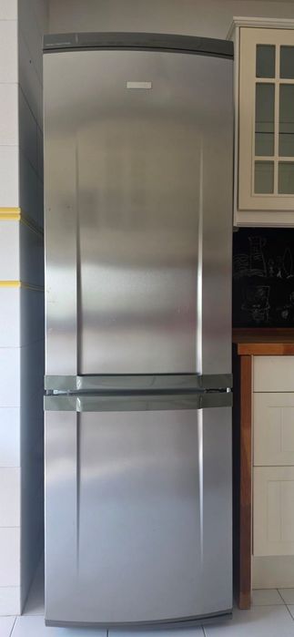 Vendo frigorífico Electrolux