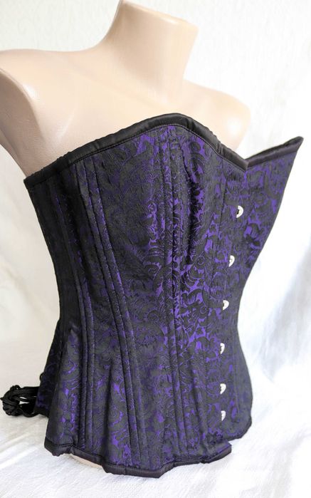 Вікторіанський корсет чорний фіолет готика стімпанк еротика size 30 L