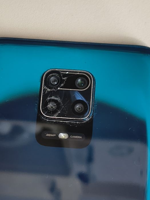 Продам телефон Redmi Note 9 pro