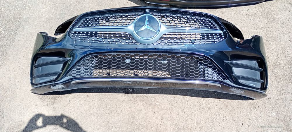 Бампер mercedes W257 AMG комплектний