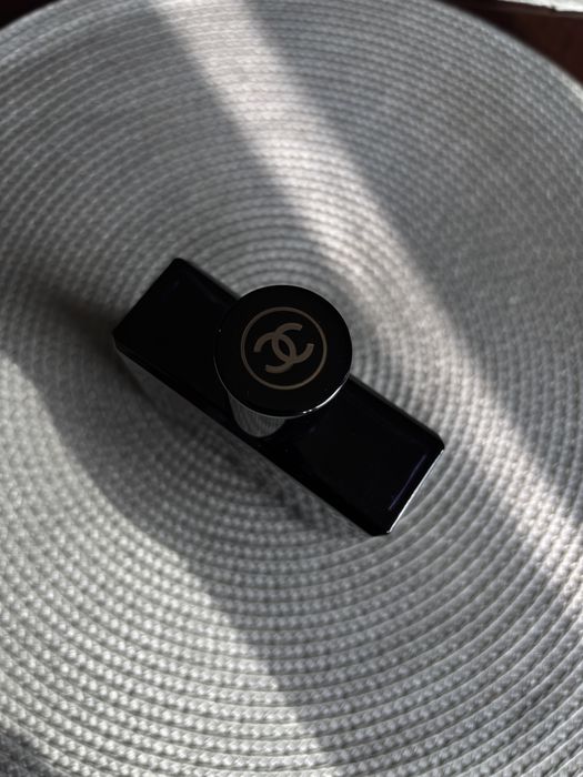 Blue de chanel parfum.