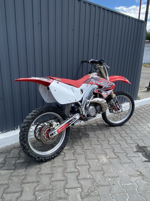 Honda CR250R 2T, 2003г. Продам или обменяю