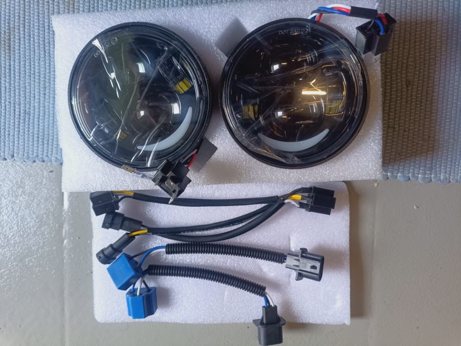 Faróis LED 7” Angel Eyes – Novos – Visual Jeep/Tun