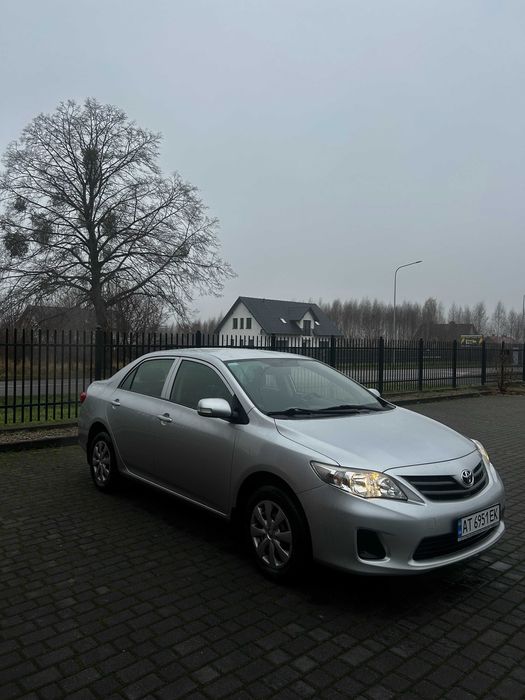 Toyota Corolla 2011 1.33 — 2-й власник, сервіс Toyota, без ДТП