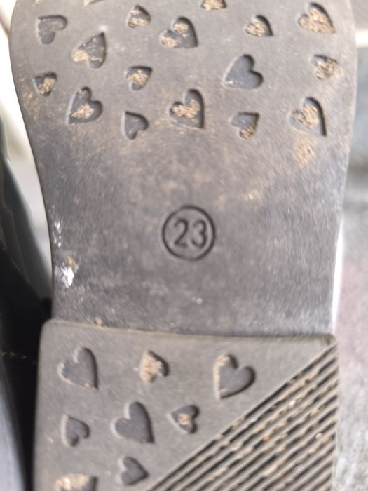 Lakierki dla dziewczynki 23 Deichmann