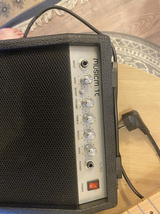 Gitara harley benton niebieska pluz wzmacniacz