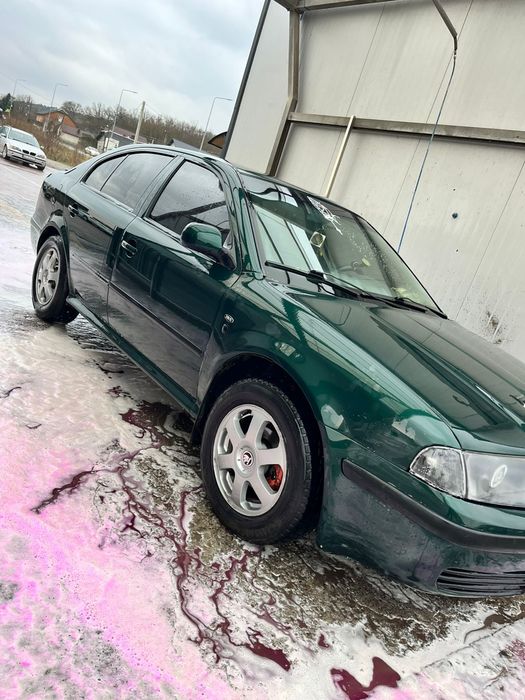 Шкода октавія тур