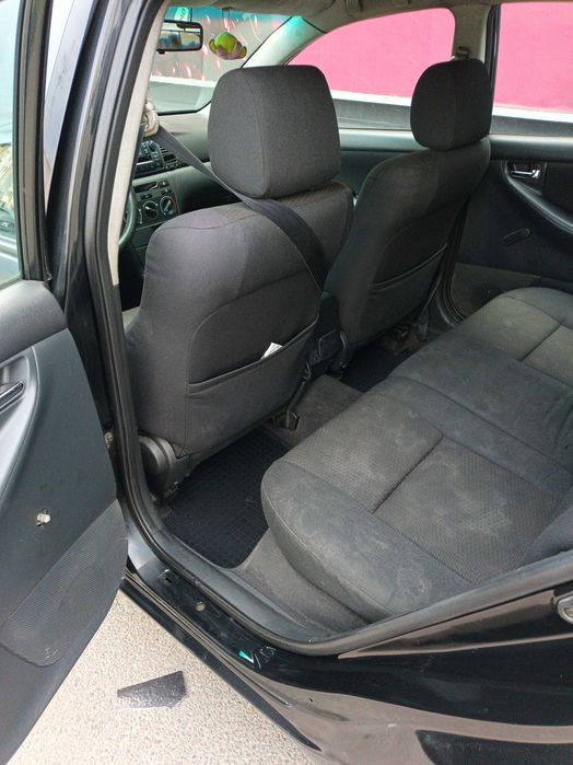 Продаж авто Toyota Corolla