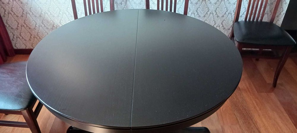 Mesa de Jantar redonda extensível