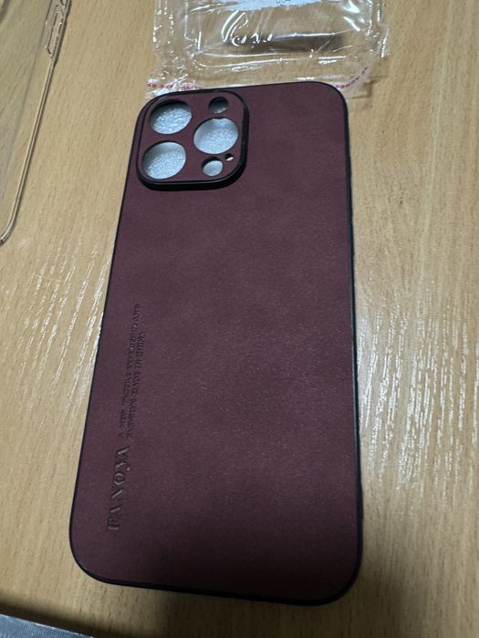 Чохли для iphone 16 pro max