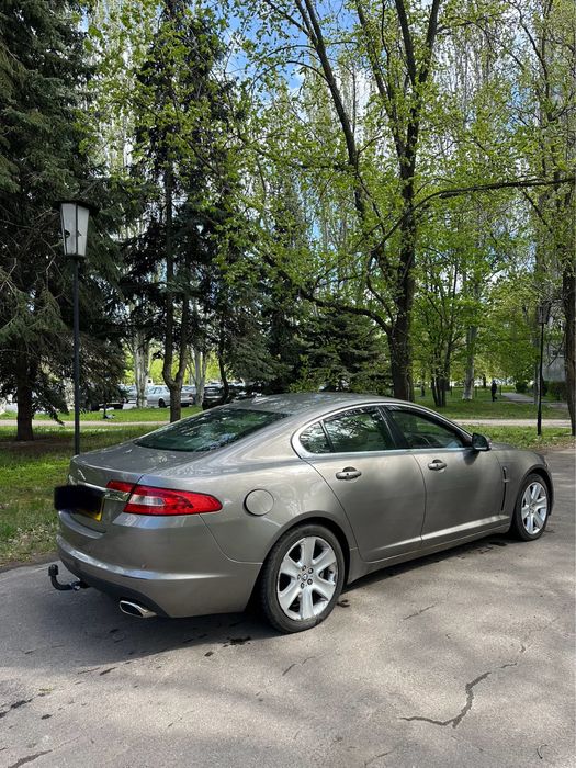 Jaguar XF 2009 2.7 дизель автомат