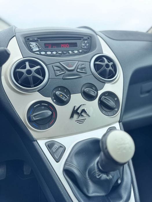 FORD KA  1.2 titanium de 2009 nacional garantia de 18 meses