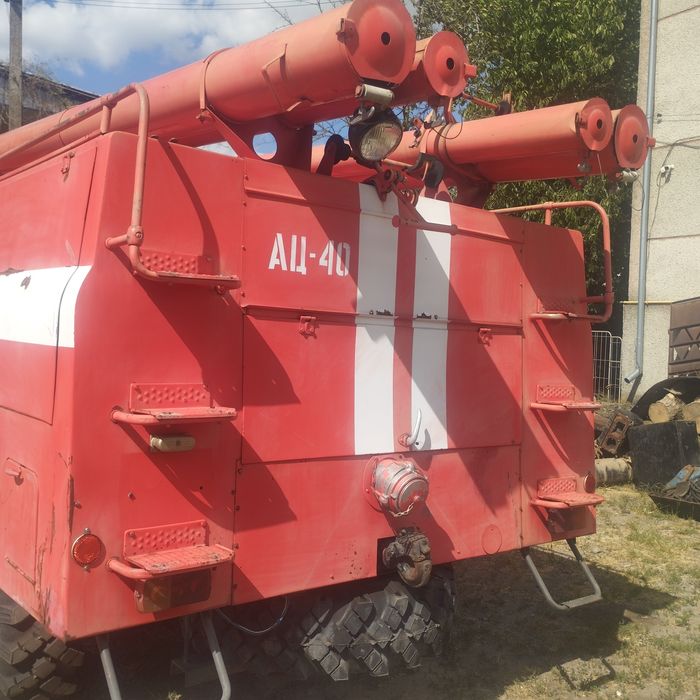 Пожежна машина АЦ-40 ЗІЛ 131