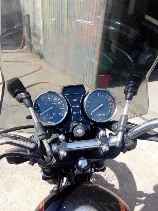 Mota Suzuki GN250 Preta