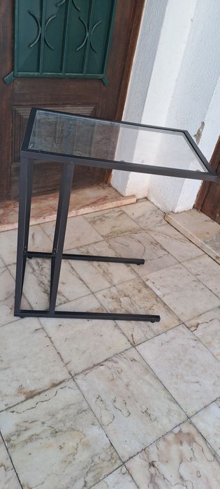Mesa de apoio sofá/cama
