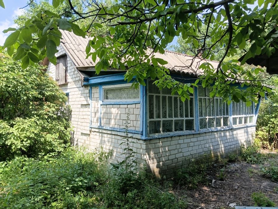 Продам цегляний будинок у с. Зороків 17км. від Житомира