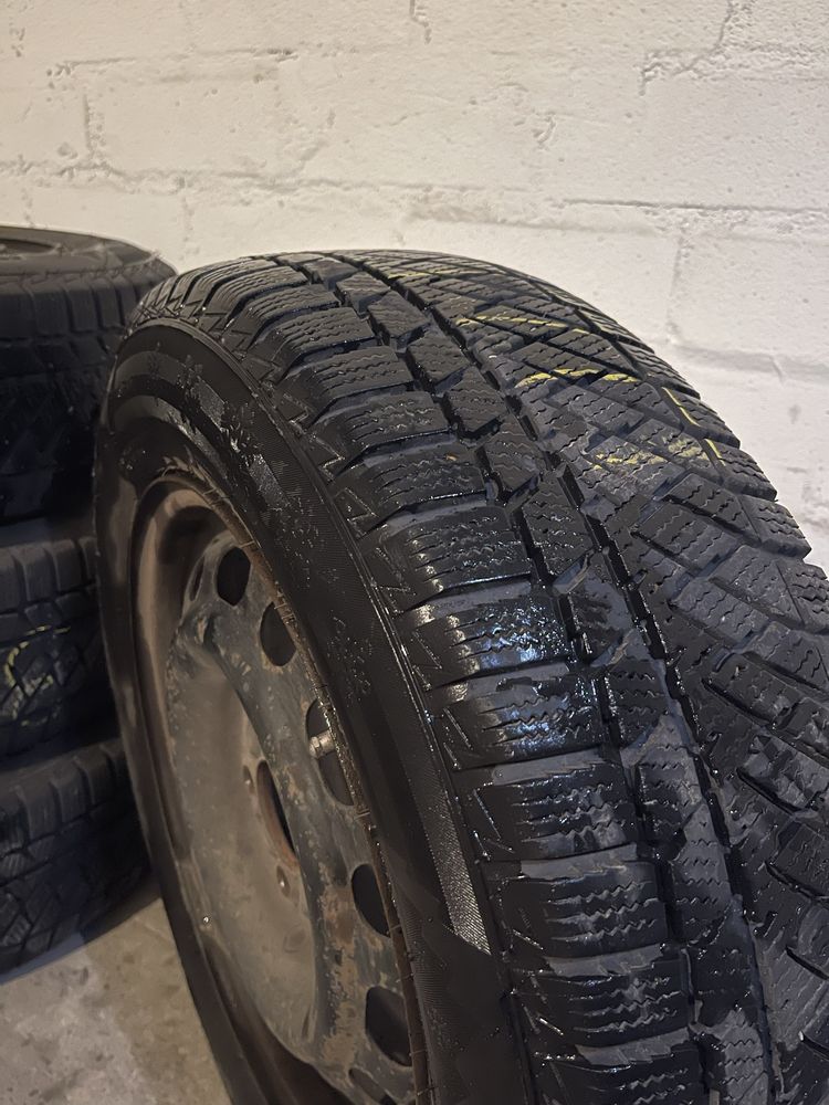 Зимова резина r15 195/65 95T: 1 500 грн. - Автошины Одесса на Olx