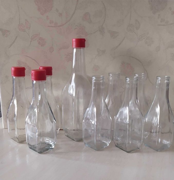 Винная бутылка без этикеток