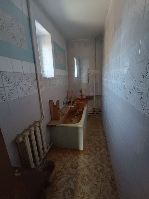 Недобудова в Зарічанах