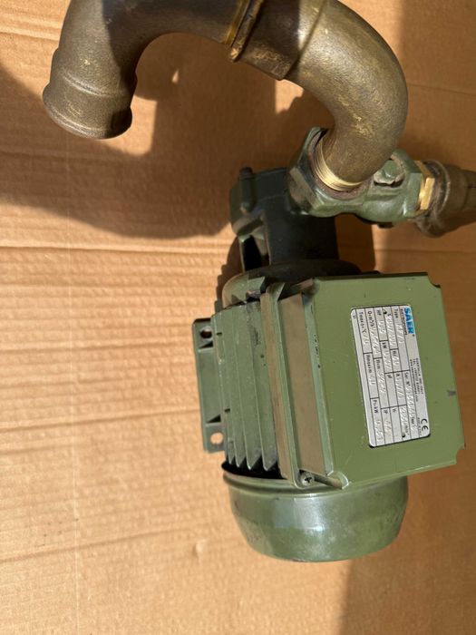 Bomba SAER Elettropompe, modelo KF/1