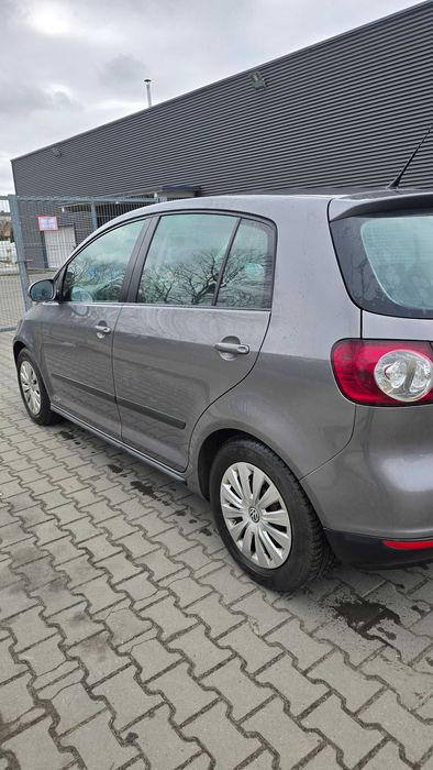 sprzedam samochód golf