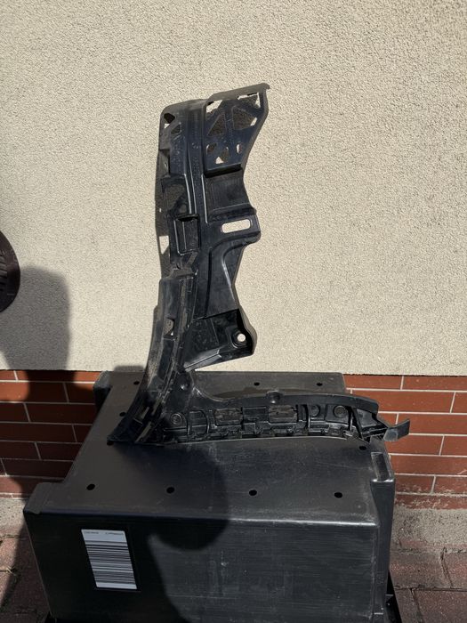 Mercedes Glc w253 w 253 ślizg zderzaka prawy tył OE