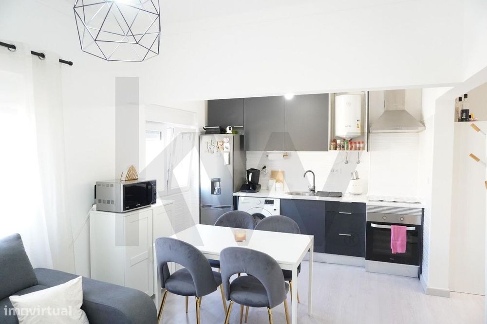 Apartamento T1 na Torre da Marinha, Seixal