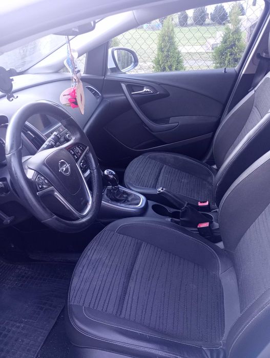 Opel Astra J  1.6 Diesel Combi