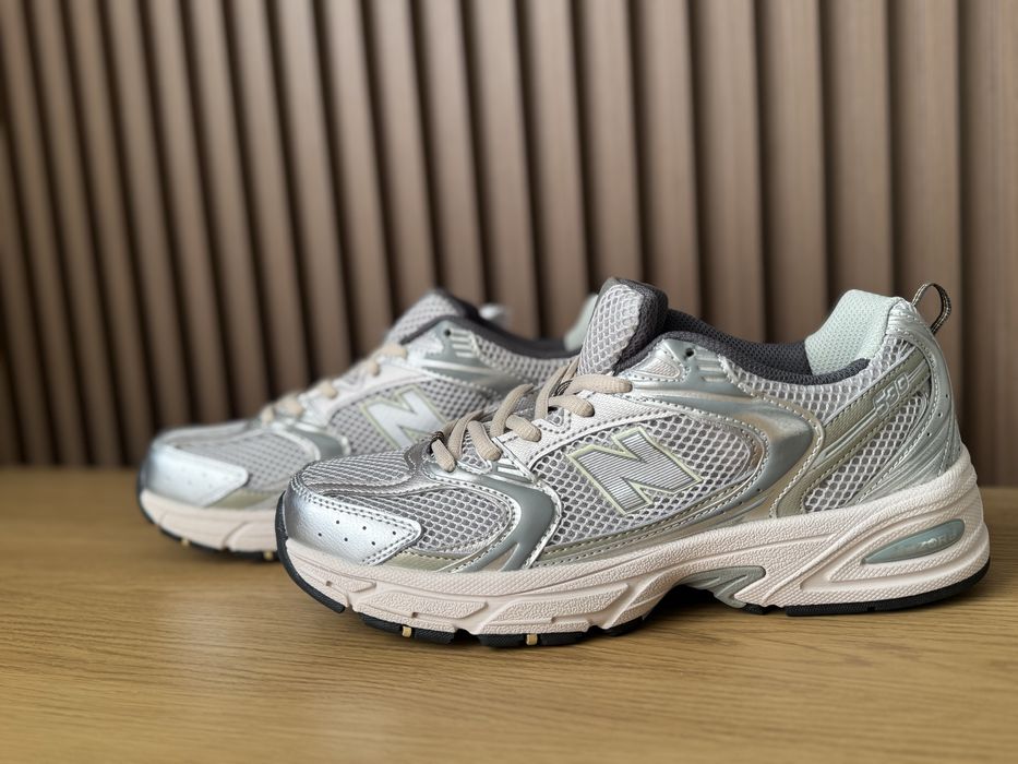 Стильні кросівки New Balance 530