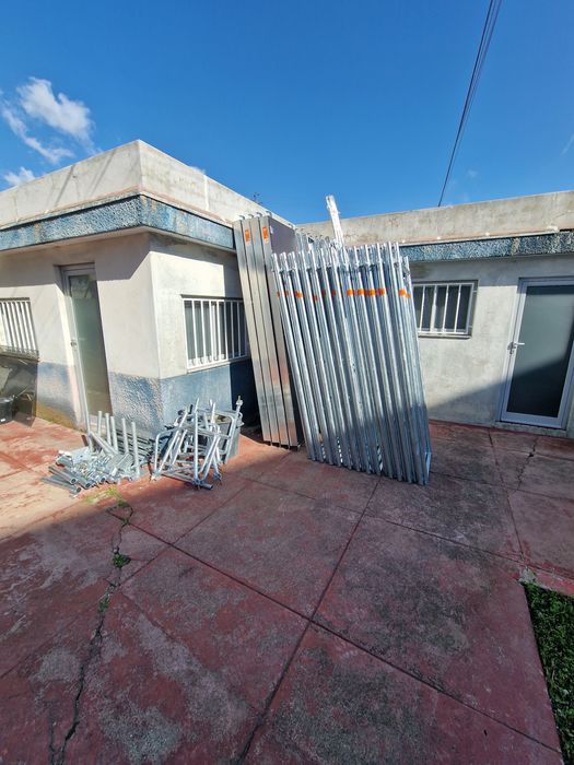 Andaimes Para aluguer 100m2