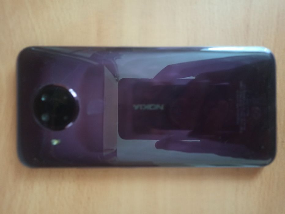 Nokia 5.4 з чохлом