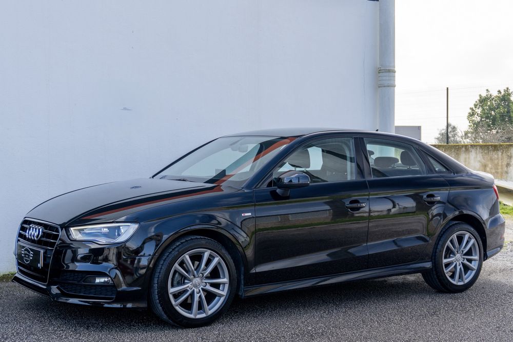 Audi A3 Limousine 1.6 TDI S-Line (desde 230€/mês financiamento)
