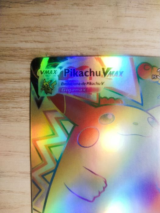 Pokemon Pikachu VMAX 188/185 Rainbow Rare Vivid Voltage *Em Espanhol*