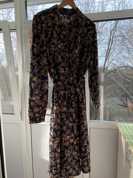 Сукня міді кввтковий принт